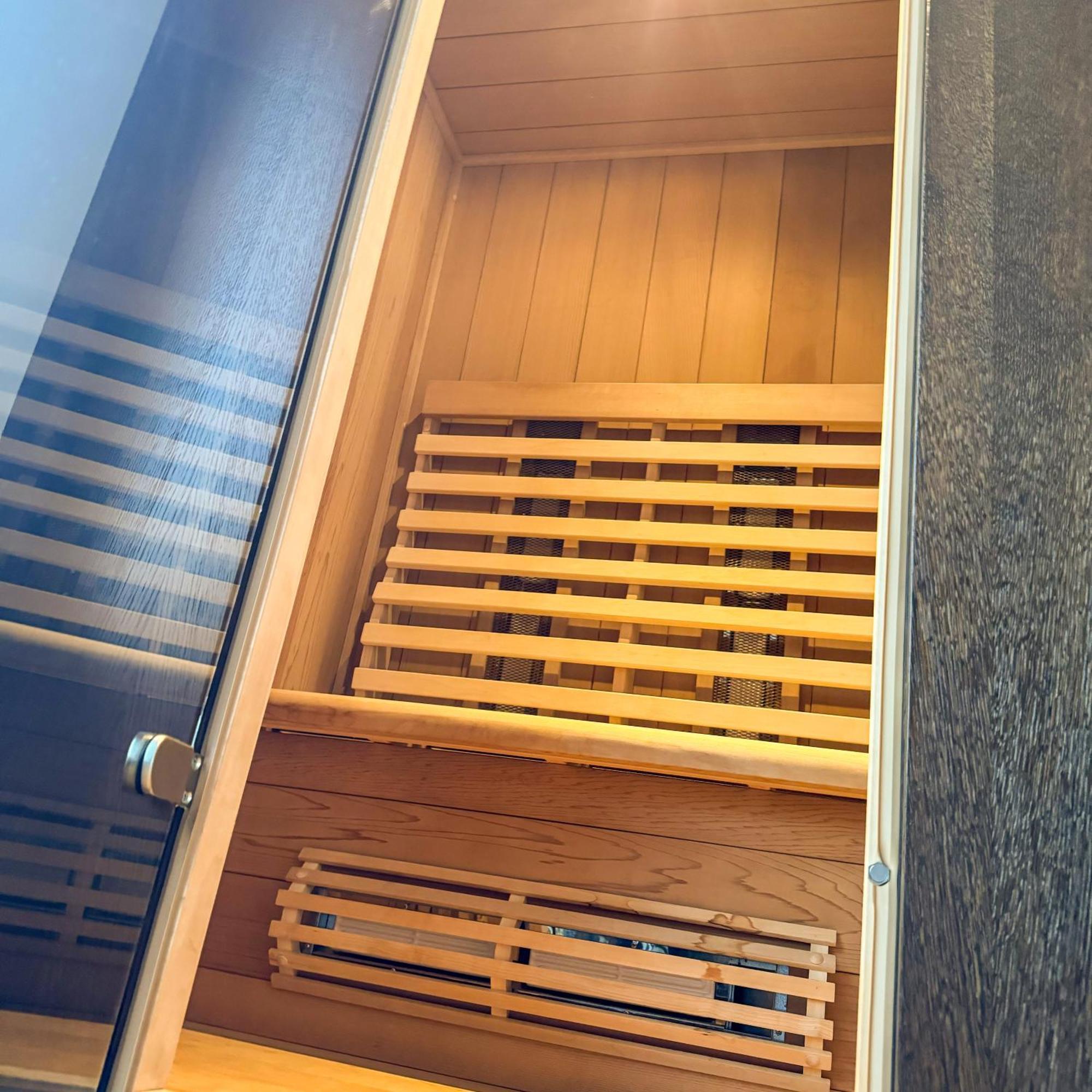 Apartman Se Saunou A Terasou S Vyhledem Na ブルノ エクステリア 写真